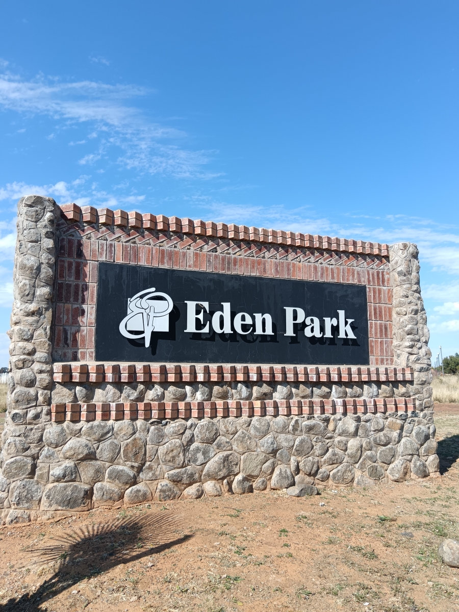 4 Bedroom Property for Sale in Mandela View Free State